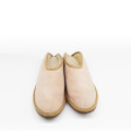 Chinelo com sola de borracha