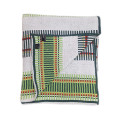 Cotton blanket without fringes