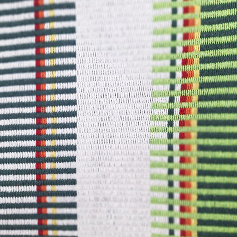 Cotton blanket without fringes
